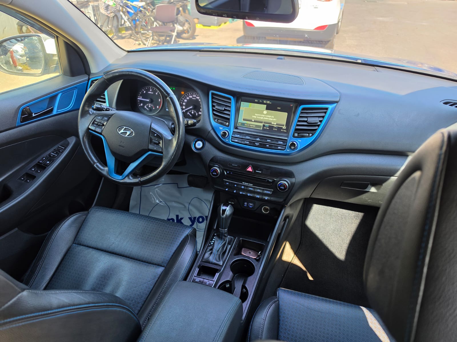 2016 Hyundai Tucson view 5