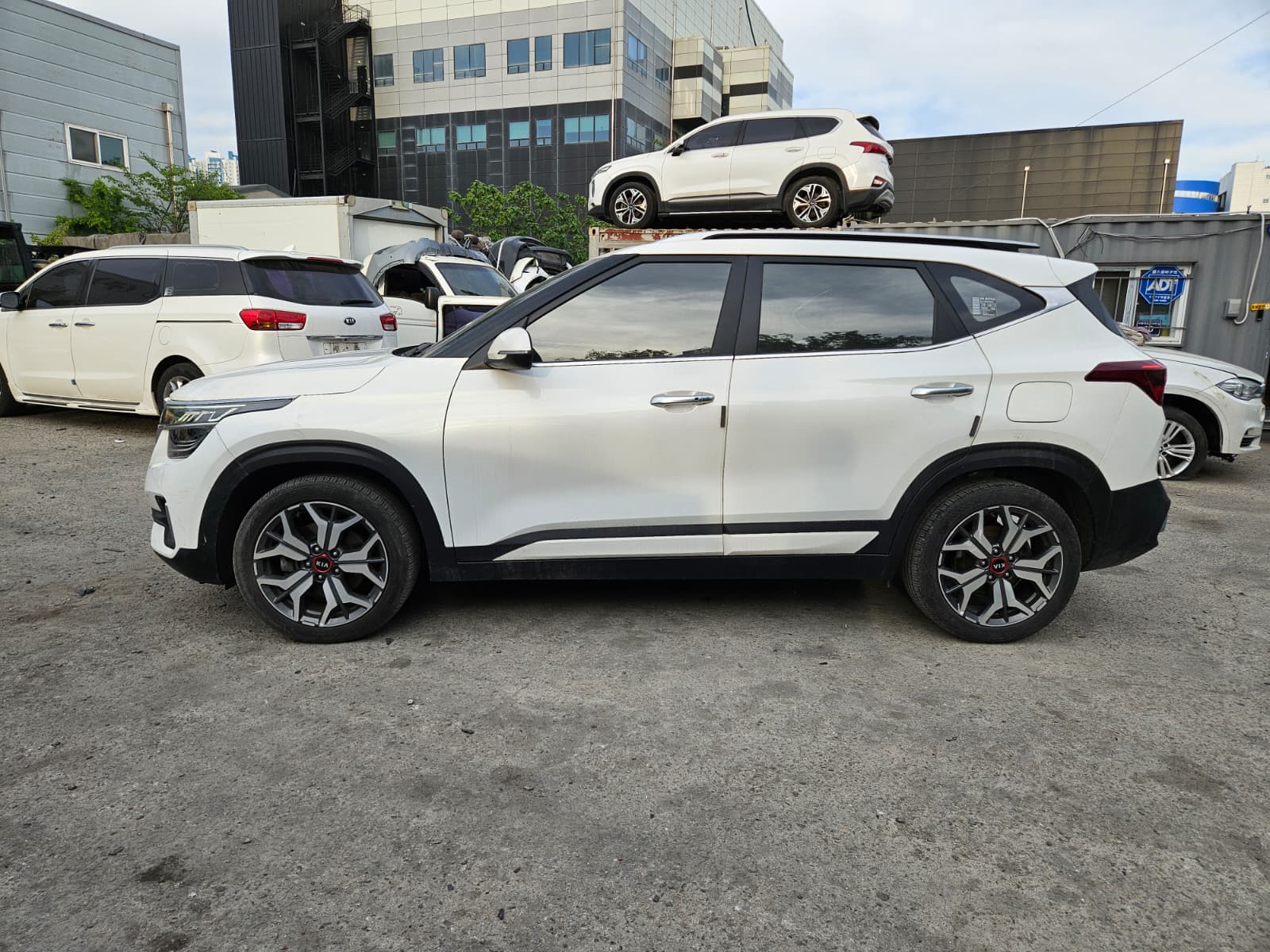 2025 Kia Seltos 1.6 Turbo GDI view 2